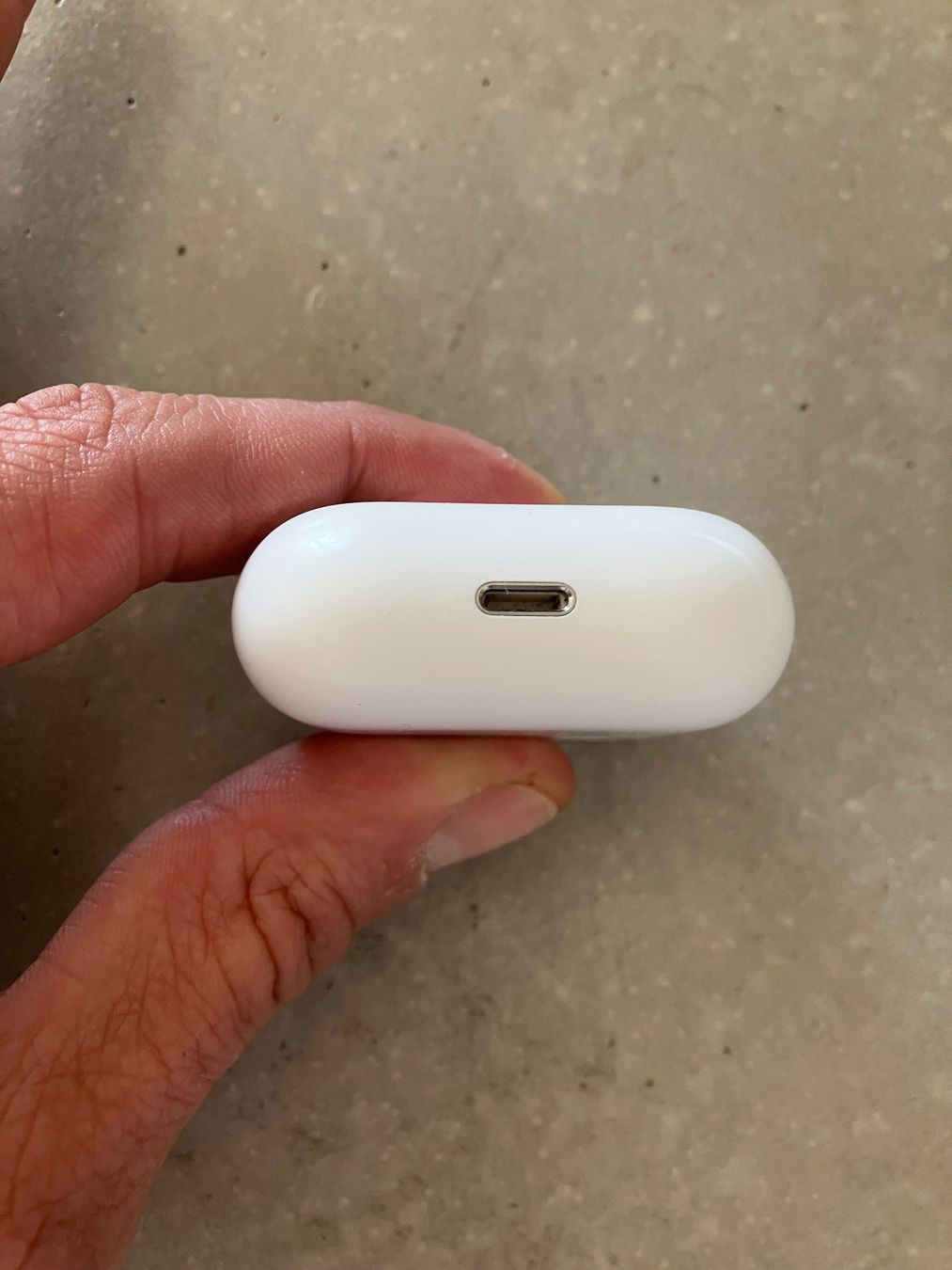 Apple Casques audio: Apple AirPods 3 Case – D'occasion à Lausanne par mr.v 7