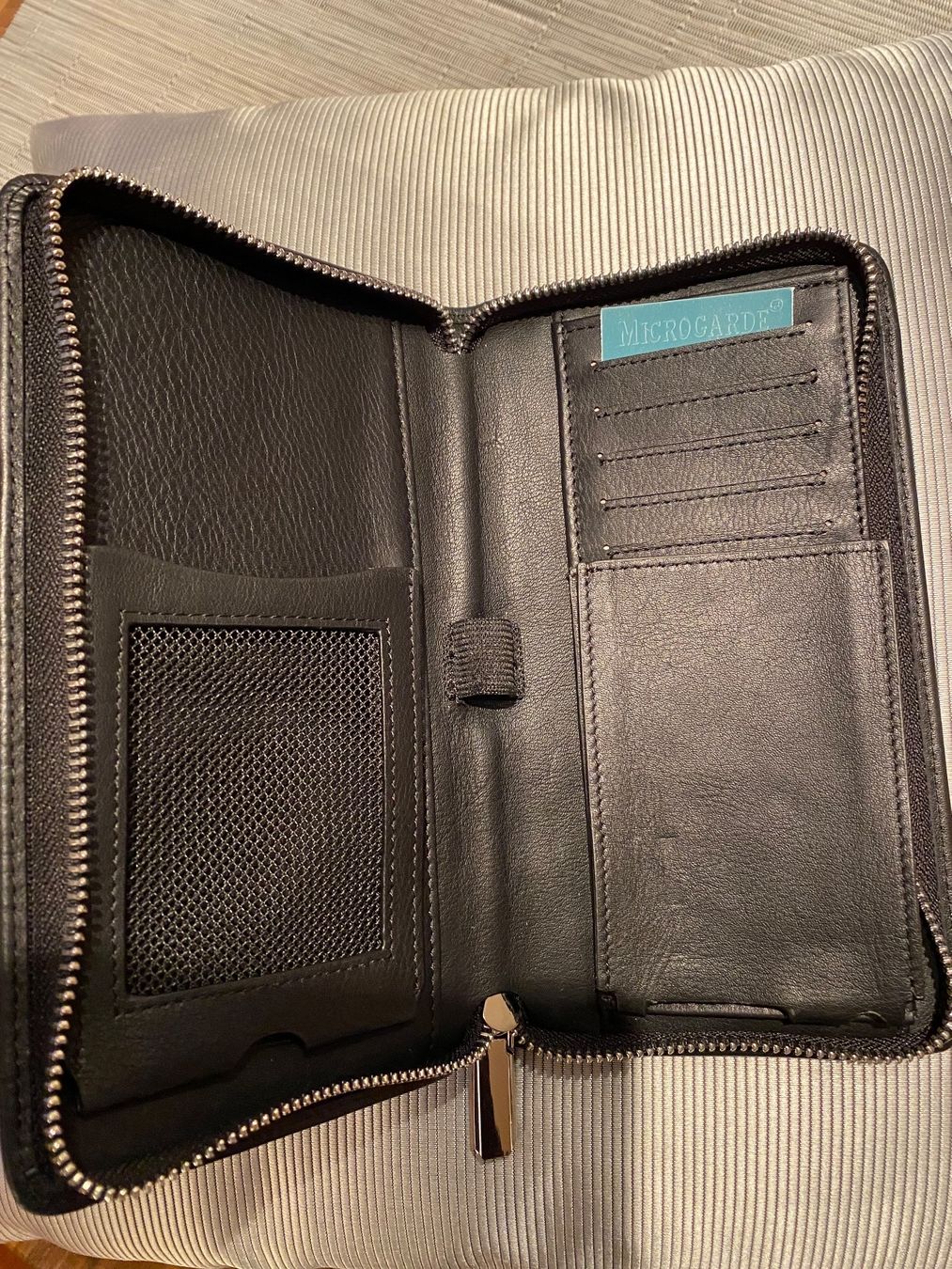 Altro in  Abbigliamento & Accessori: Lederetui – Nuovo (secondo la descrizione) da Dübendorf venduto da Troggy