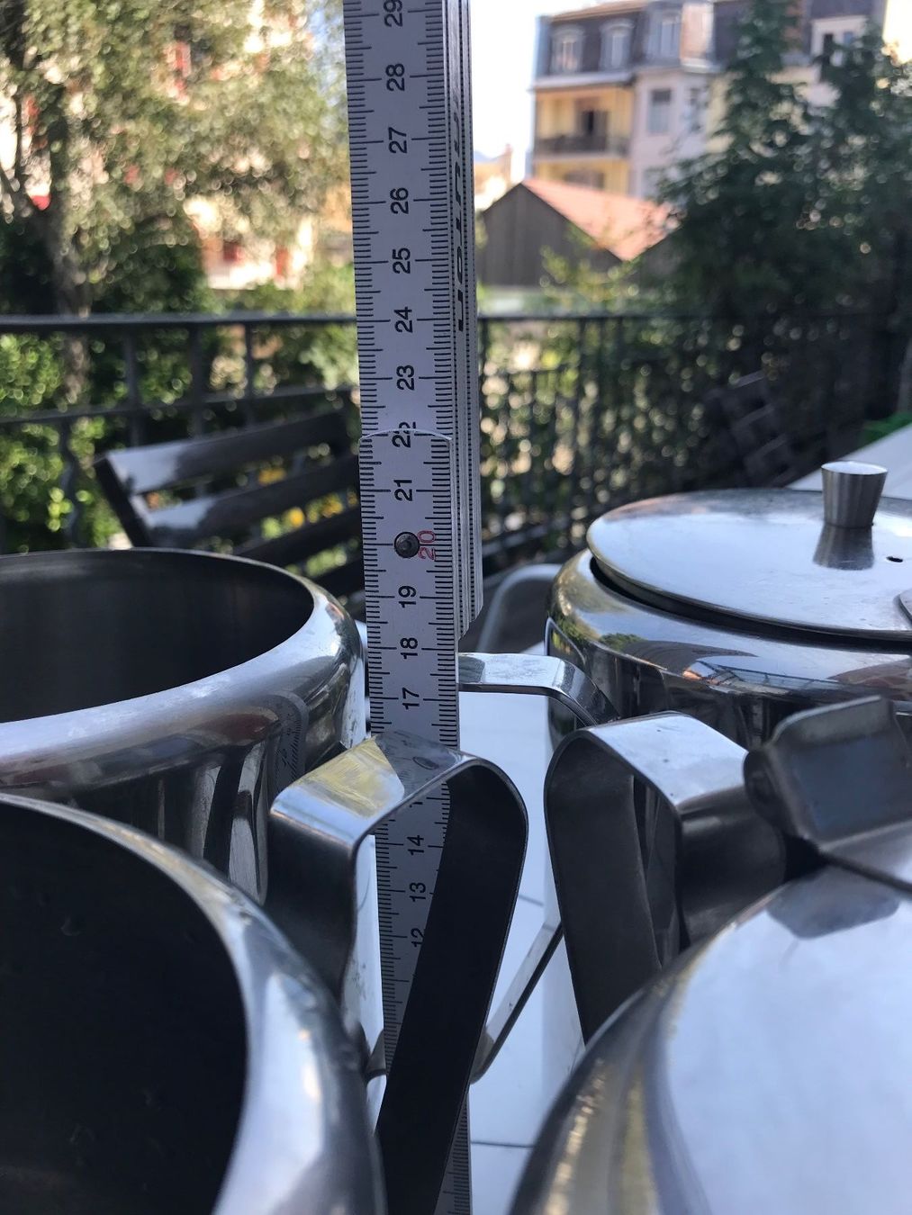 Caraffe: 2 pots et 2 cafetières inoxydables – Usato da Vevey venduto da cburgle 1