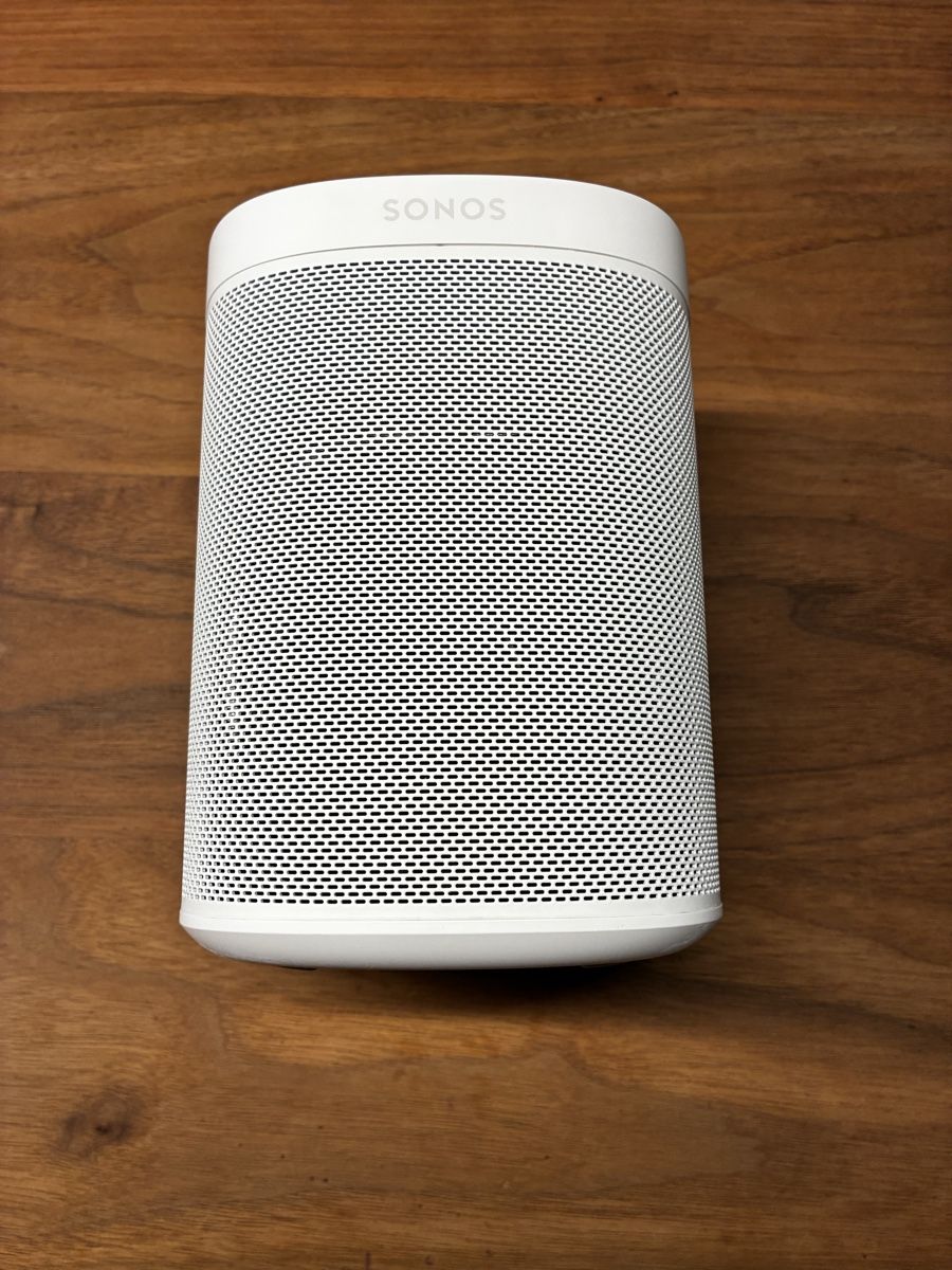 Sonos Casse acustiche: Sonos one mit Original Sonos Standfuss – Usato da Wangen sz venduto da ms1_k9x8 4