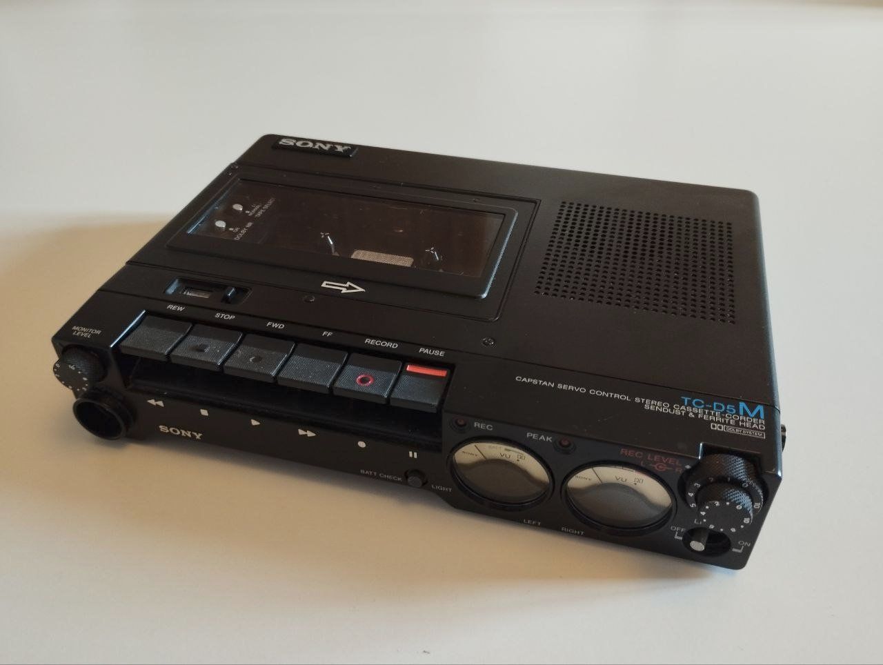 Sony TC-D5M - Enregistreur/Lecteur Cassette Portable Vintage - Testé