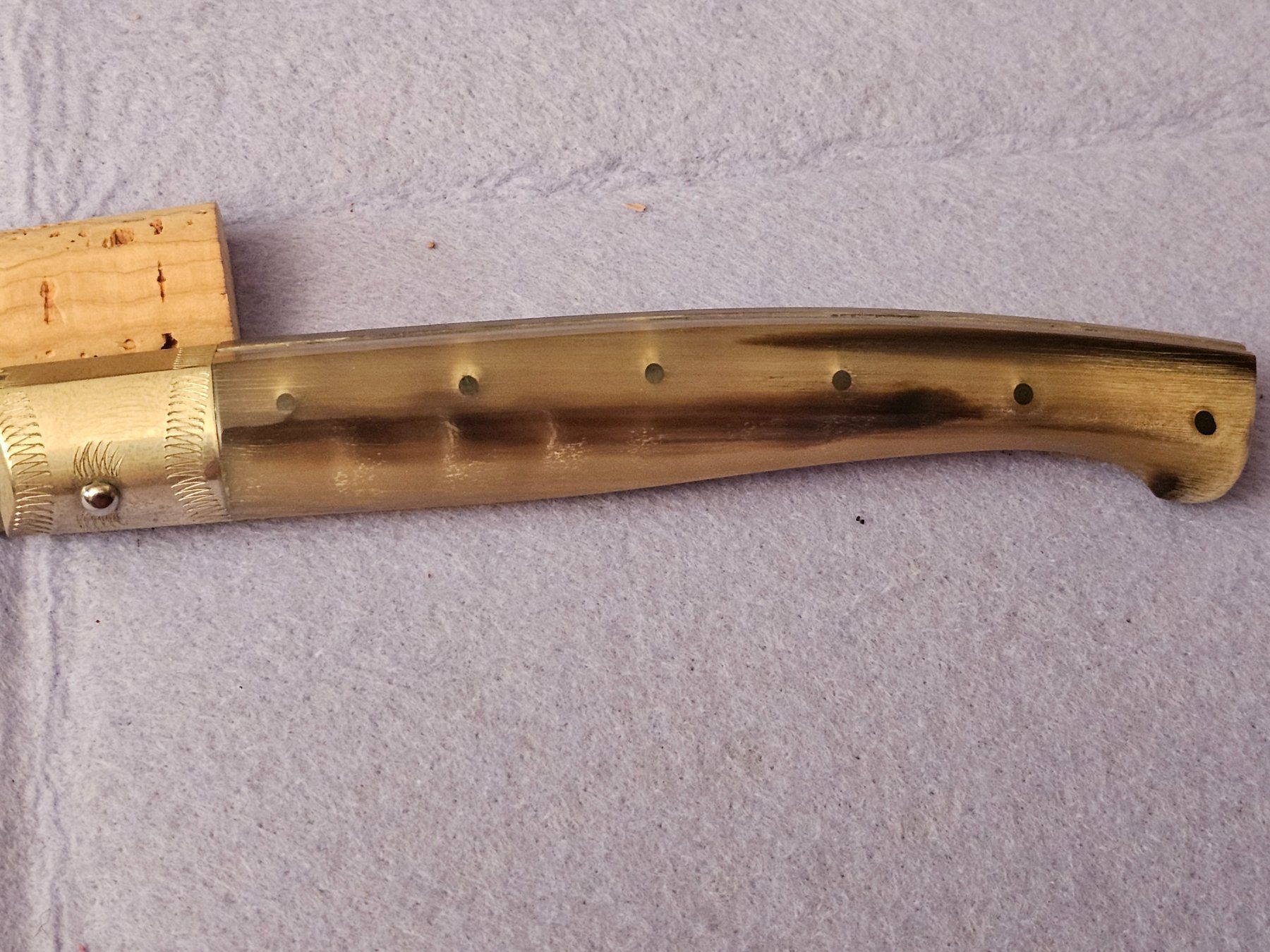 Accessori: Tanuccio Leoni Iscanu Damasco 12 cm manico corno – Nuovo e nell'imballaggio originale da Monte Carasso venduto da giave 2