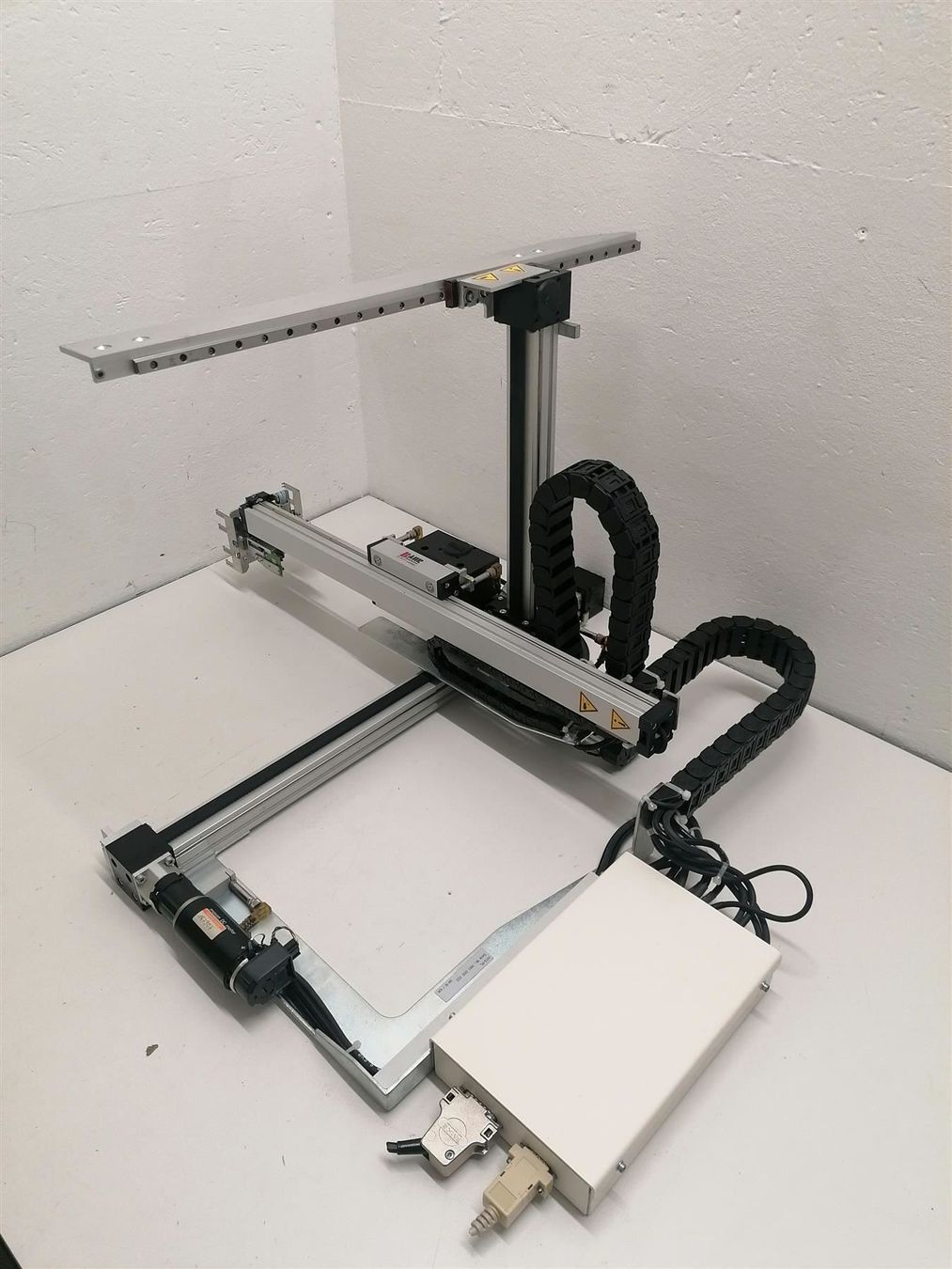 Tutte le macchine: 3 - Achsen Roboter  50cm x 42cm x 52cm – Usato da Niederdorf venduto da LeptonAG_Labor