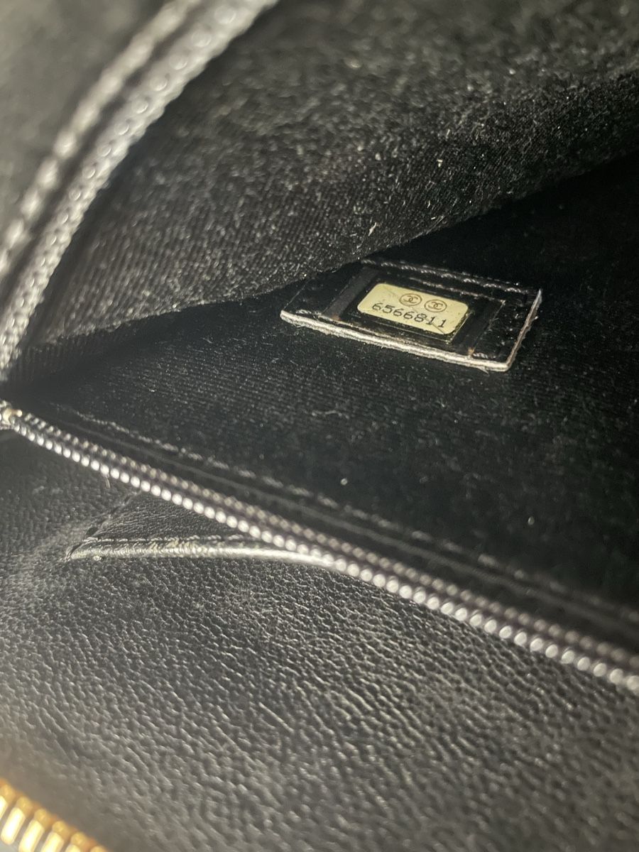 Chanel Taschen für Damen: Chanel Médaillon Vintage – Gebraucht aus Haute-Nendaz von velvetsummit.co 7