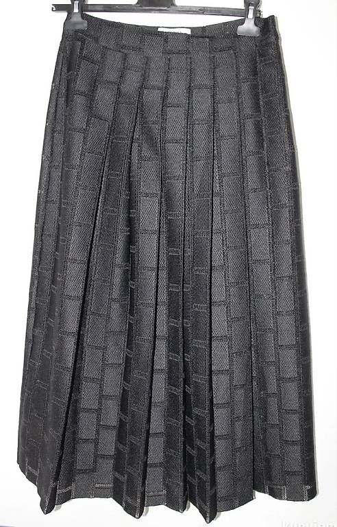 Gonne: Alpha Studio Maxirock Gr.38 Designer Rock, schwarz – Usato da Dübendorf venduto da CaBer 1