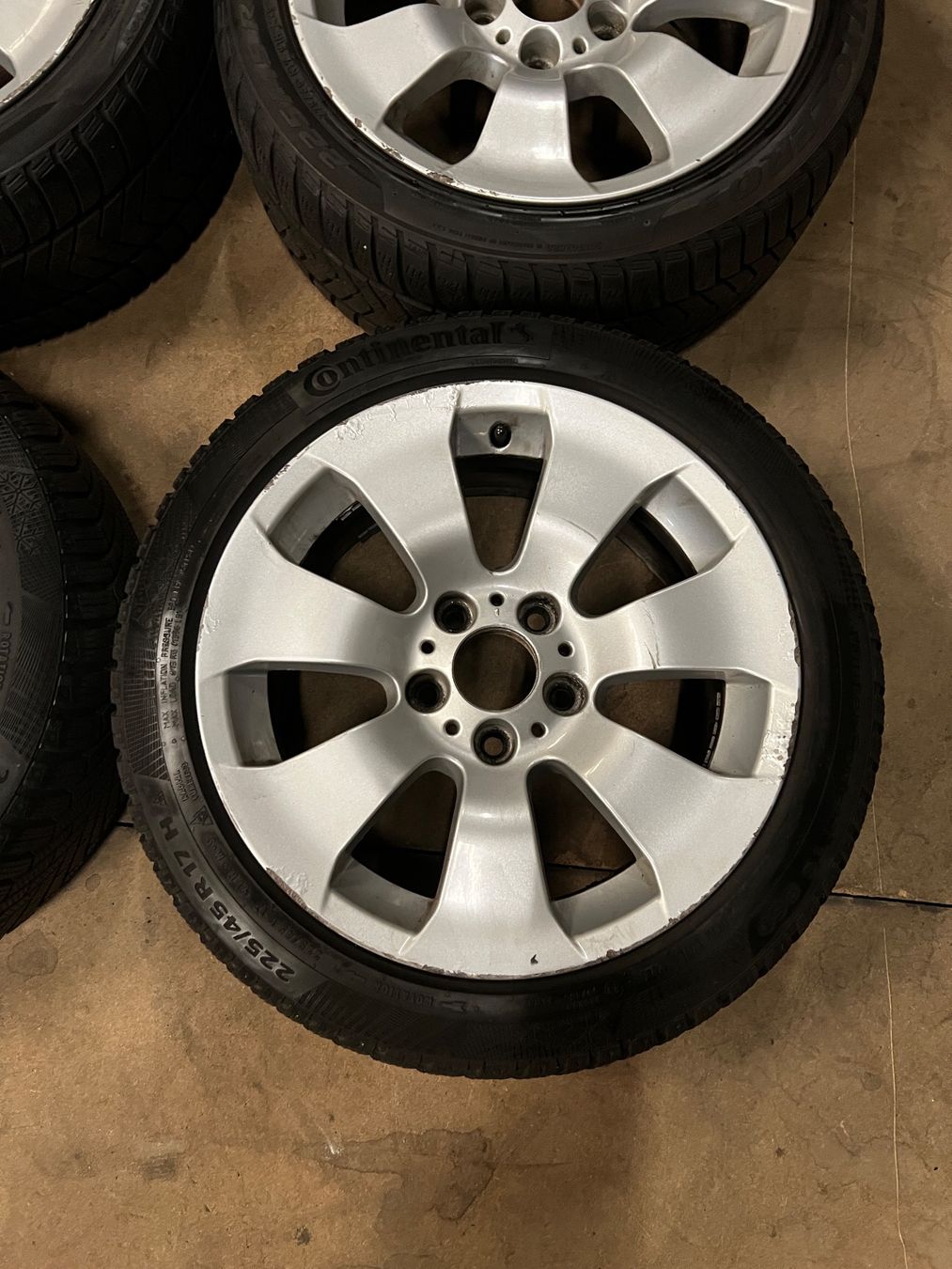 BMW Pneus & Kompletträder: BMW E90/E91/E92/E93 Original Felgen 8x17 ET34 Winterräder – Gebraucht aus Full-Reuenthal von MB.52 2