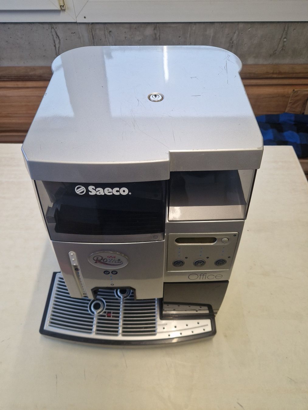 Saeco Macchine per caffè & Macchine per espresso: Kaffeemaschine Saeco Royal Office – Usato da Gampelen venduto da Schmidi887 2