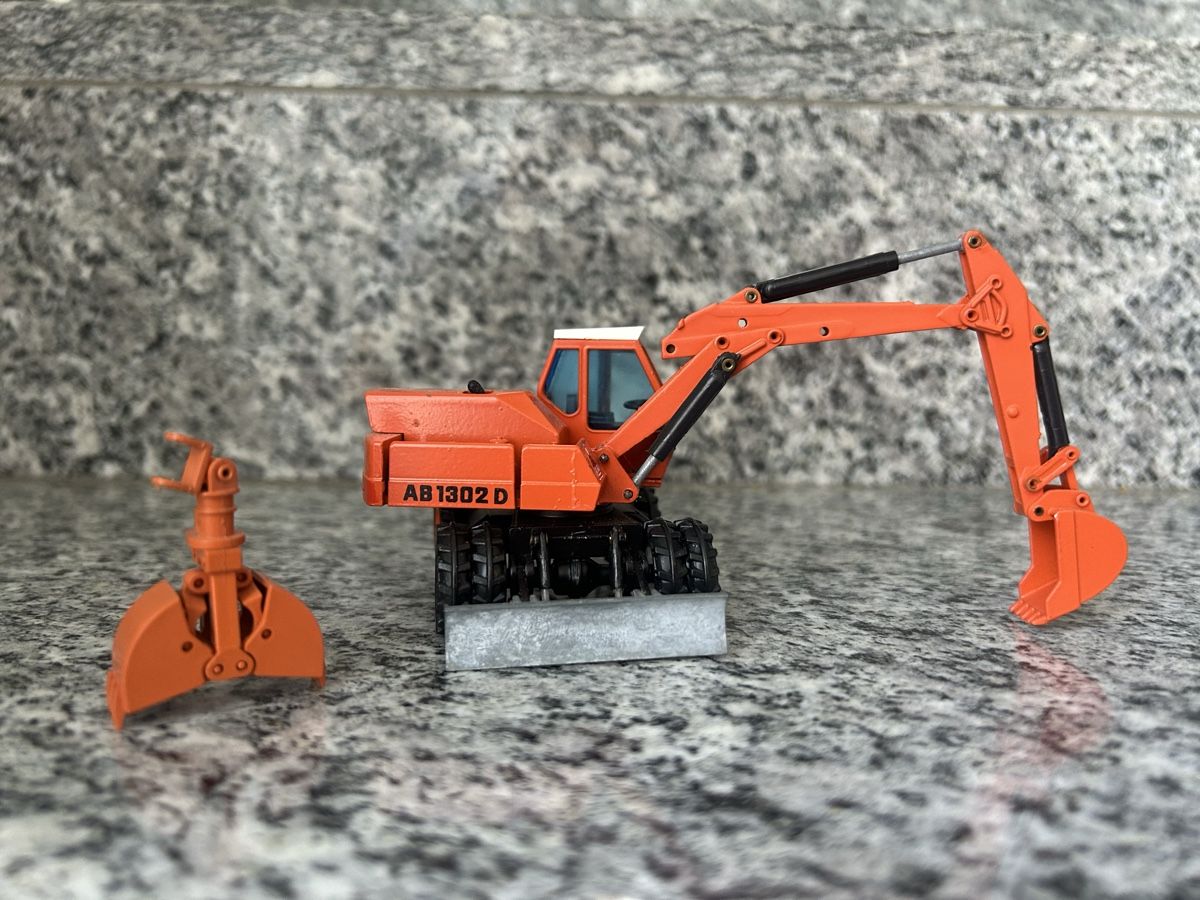 Kits de montage: Atlas AB1302 D, 1:50 – D'occasion à Horw par Tigercat635 2