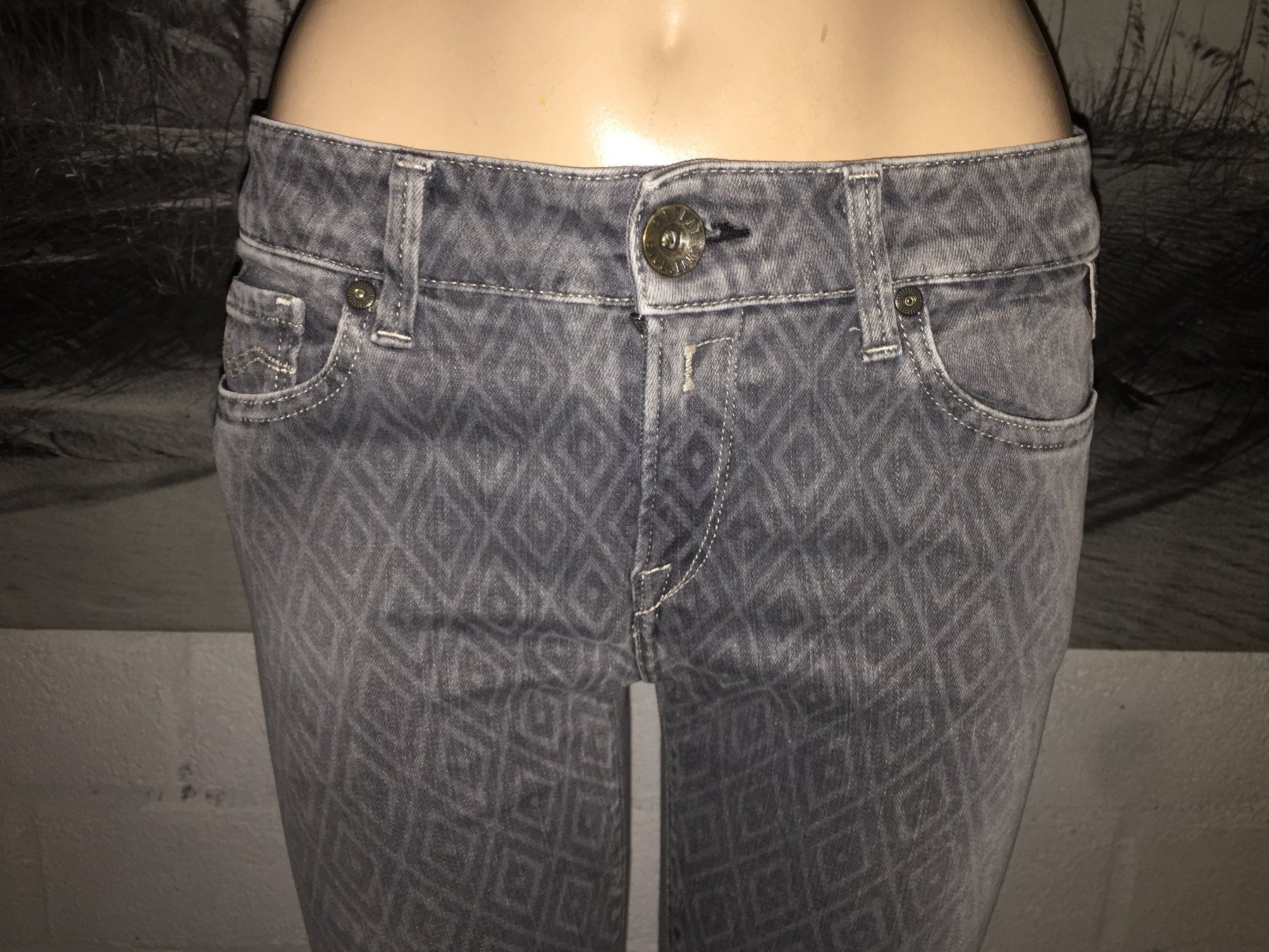 Replay Jeans: Jeans REPLAY "LUZ"    Taille / Grosse M – Usato da Cossonay-ville venduto da Super-Price-Quality 1