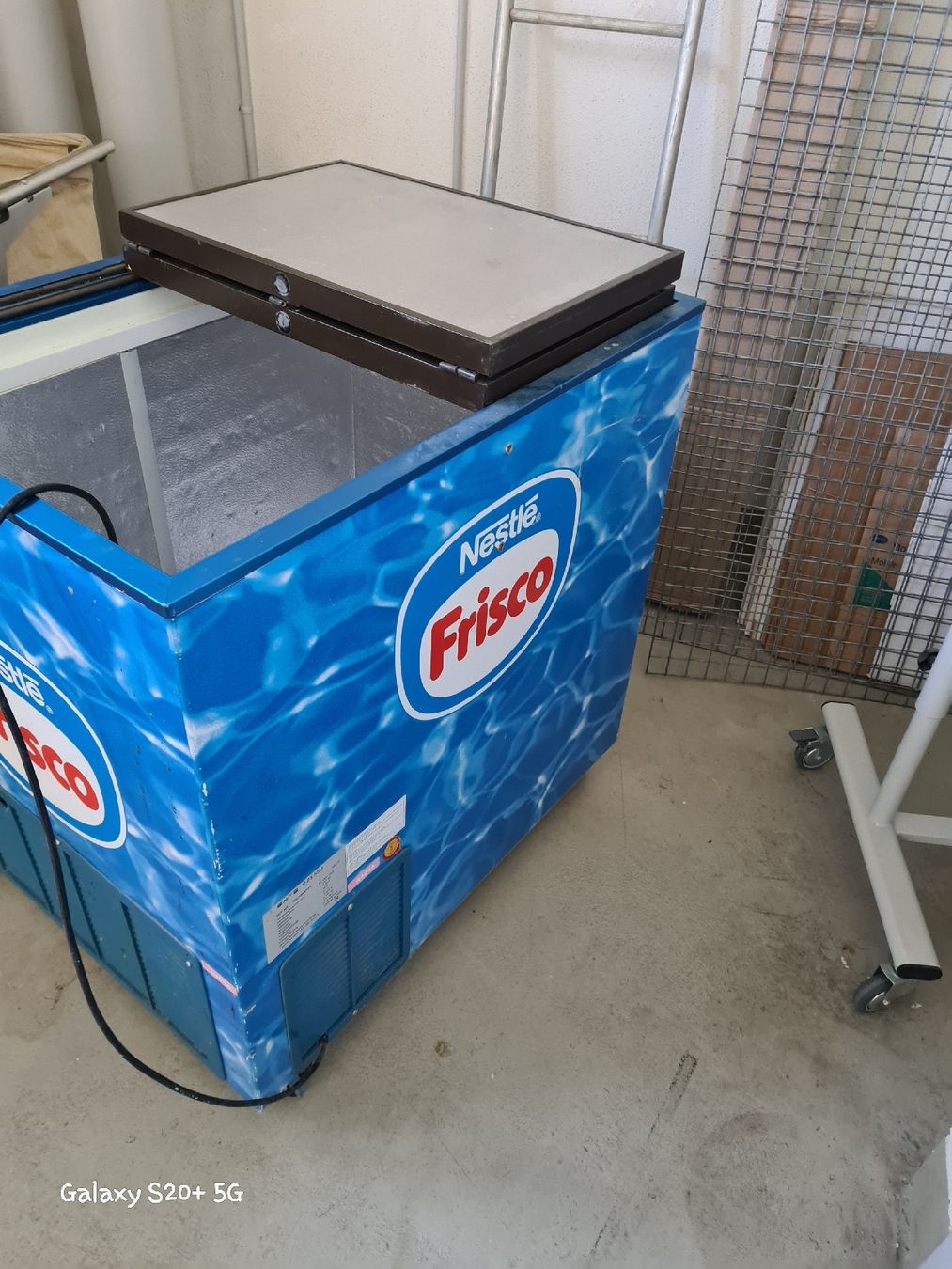 Coffres: Frisco Kühltruhe – D'occasion à Widnau par Ostwind23 2