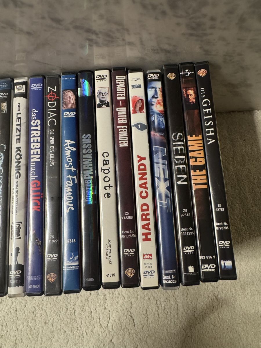 Tous les DVDs: DVDs – D'occasion à Aarau Rohr par mic_d6nr 3
