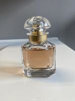 Guerlain Mon Guerlain, Eau de Parfum, 30 ml, wenig benutzt