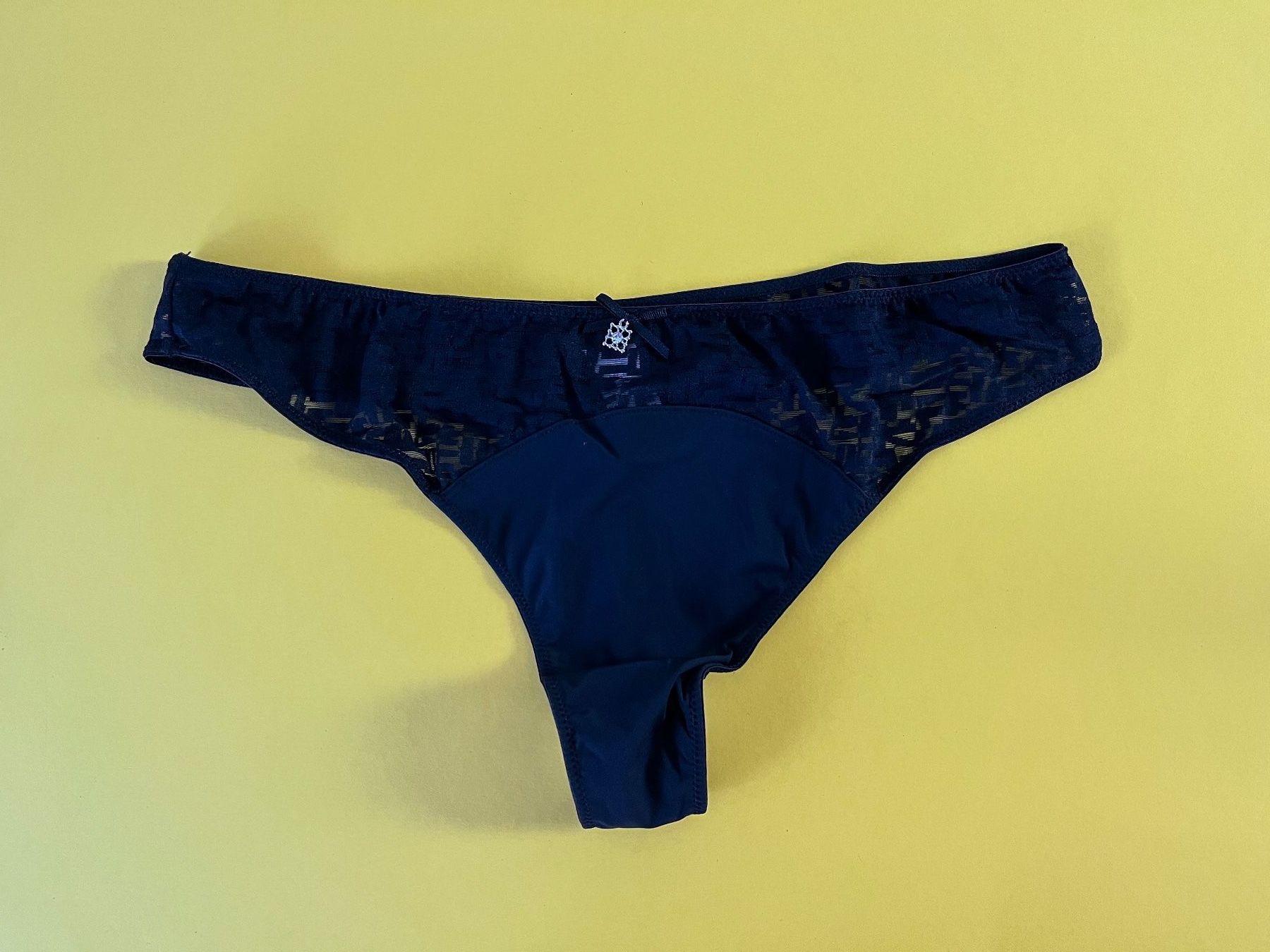 Lascana Sonstige Unterwäsche: LASCANA, String, Grösse 36/38, Farbe Schwarz – Neu und originalverpackt aus Rudolfstetten von gst_g7xl