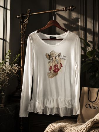 Langarmshirt mit Motiv und Rüschen weiss