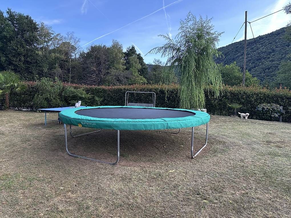 Trampolines: Vendo trampolino professionale SUPERFUN – D'occasion à Astano par WGosteli 1