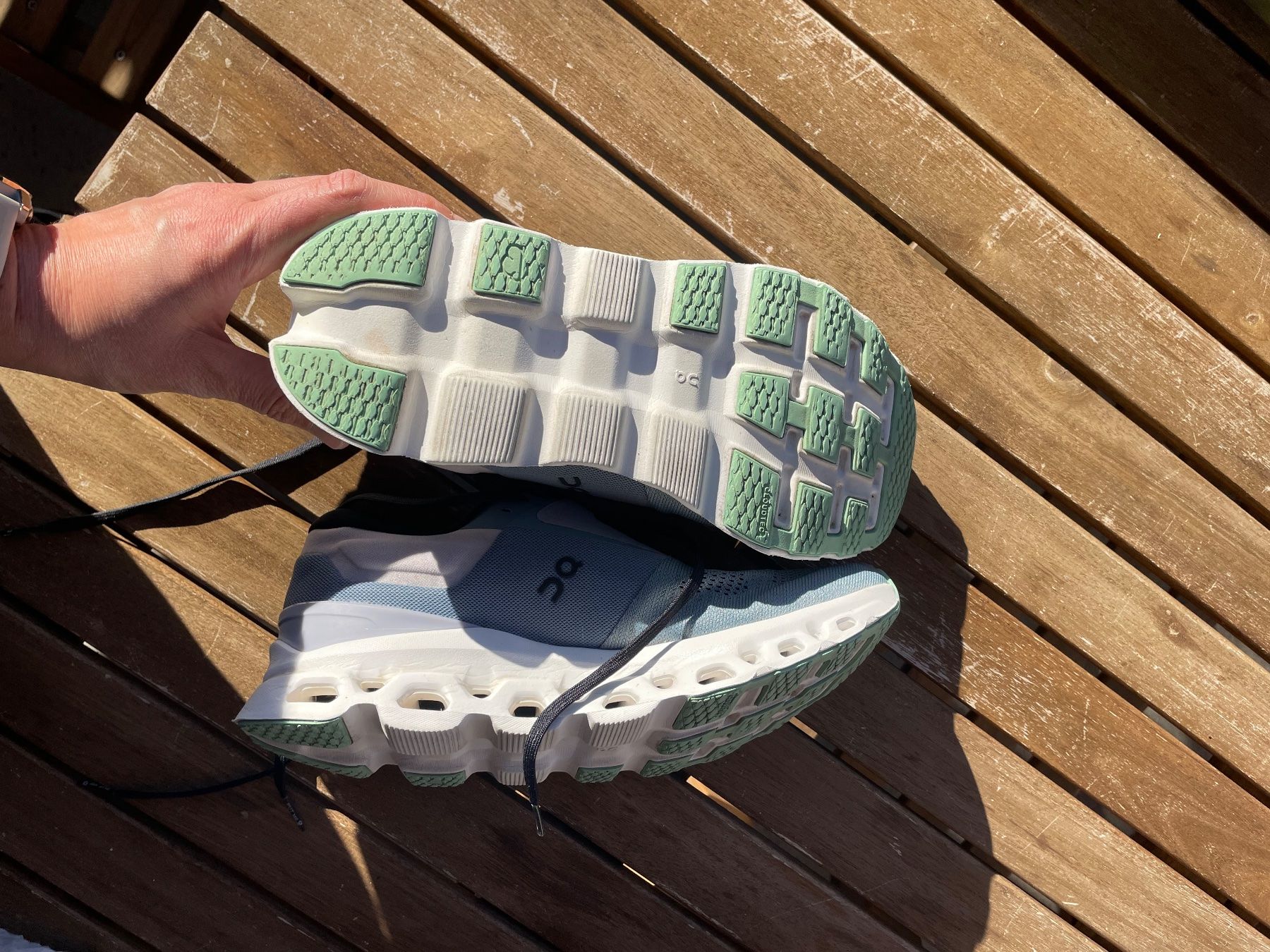 On Scarpe da uomo: On Cloustratus 40.5 – Usato da Urdorf venduto da lyl_889t 3