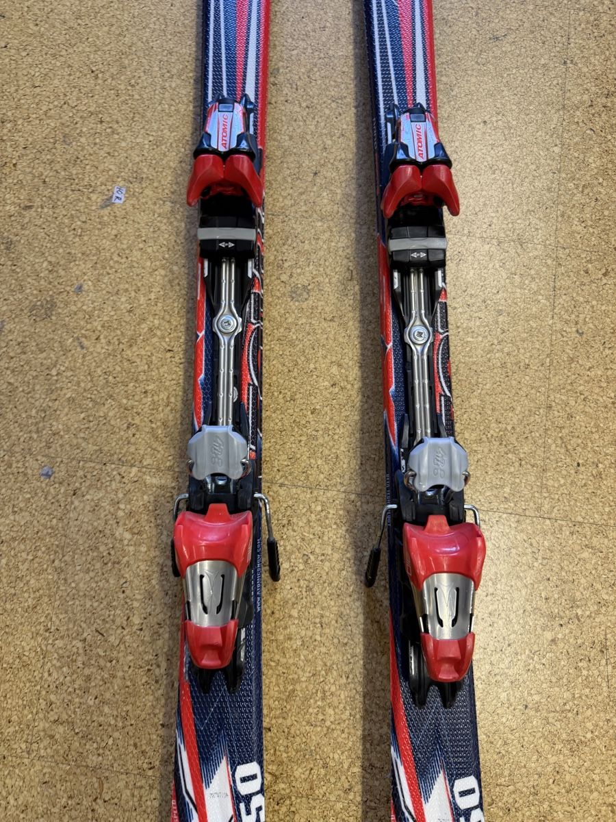 Atomic Sci: Atomic SX Aero Ski 150 cm inkl. Atomic Bindung – Usato da Gurmels venduto da SwissShop21 2