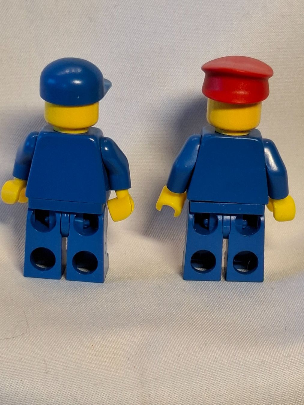 Lego Kit di costruzioni: Lego Minifiguren in blau – Usato da Schlieren venduto da Svenja7 1