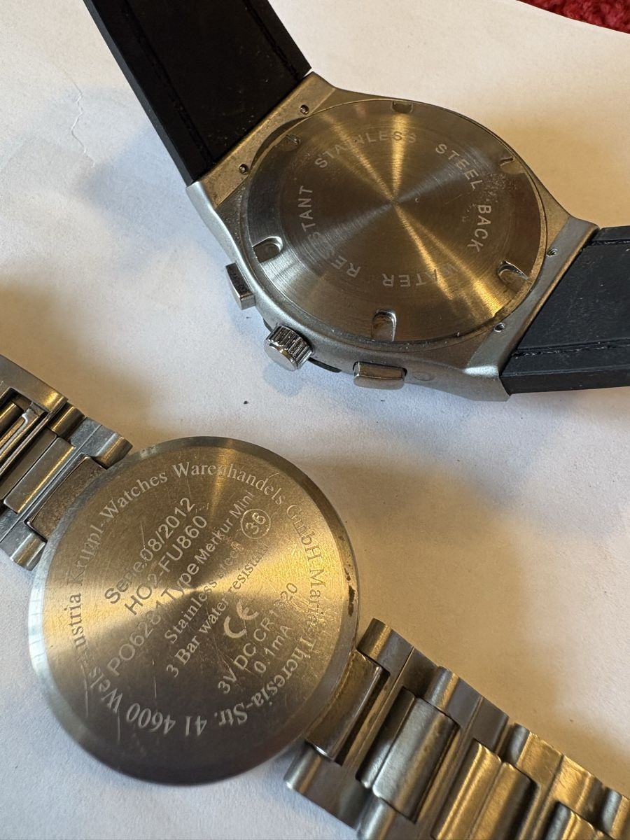 Uhren: Damen und Herren Uhr Quartz – Gebraucht aus Murten von Tzaugg 4