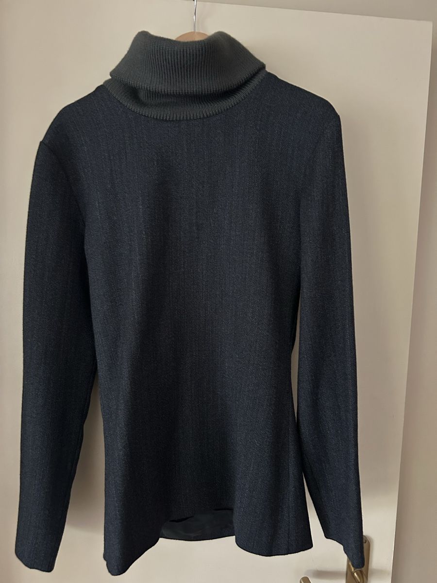 Maglioni & Felpe: Xander Zhou Rollkragenshirt, Top Zustand, Grösse M – Nuovo (secondo la descrizione) da Freienwil venduto da Nompumelelo