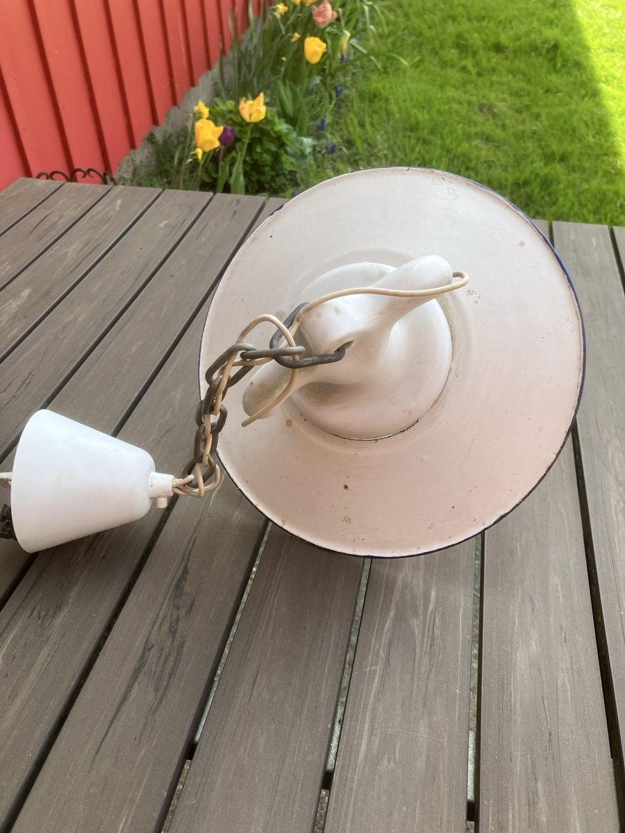 Lampade: Hängelampe, Stalllampe – Usato da Neftenbach venduto da 889095 4