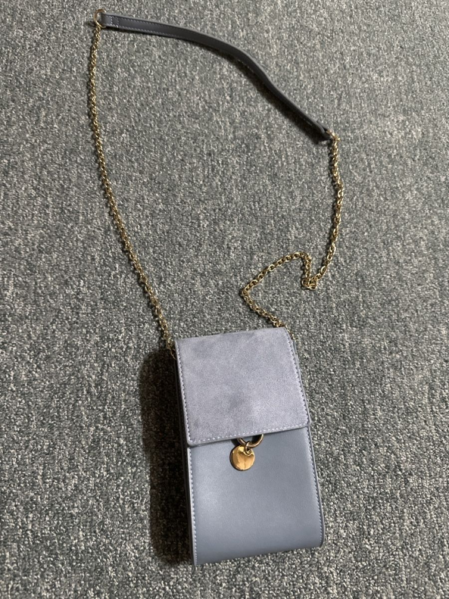 Hallhuber Borse da donna: Hallhuber  Handytasche blau mit Kette – Nuovo (secondo la descrizione) da Baltschieder venduto da YmroBe