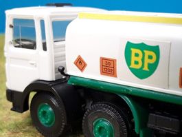 MAN Lastwagen __ BP Tanklastwagen __ 1:87 __ Spur H0