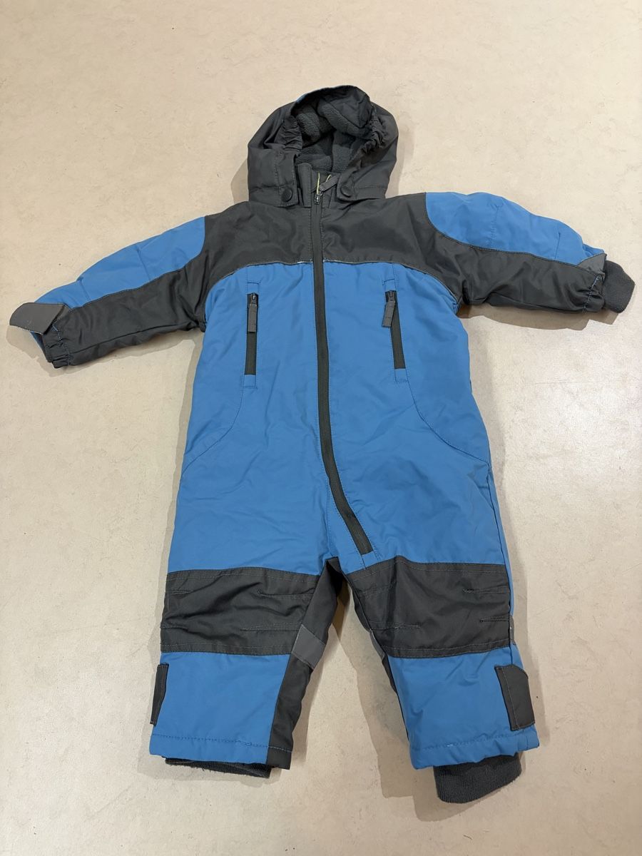 Anzüge: Combinaison de ski enfant taille 74 – Gebraucht aus Bouveret von nat_rk7v