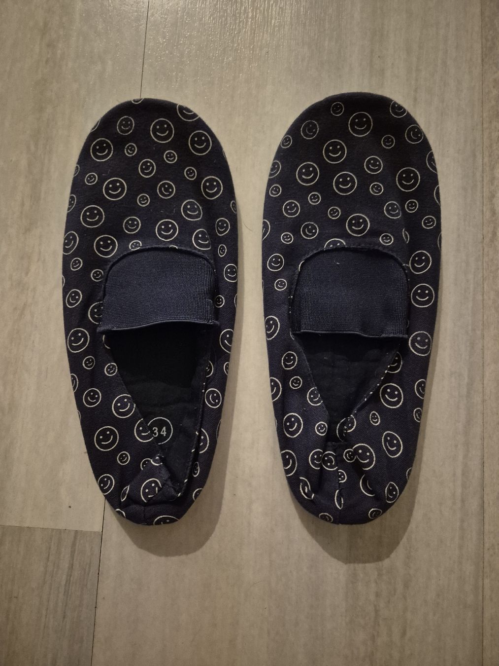 Scarpe per ragazzi: Gerätschuhe Gr. 34 – Usato da Stansstad venduto da Kyra014