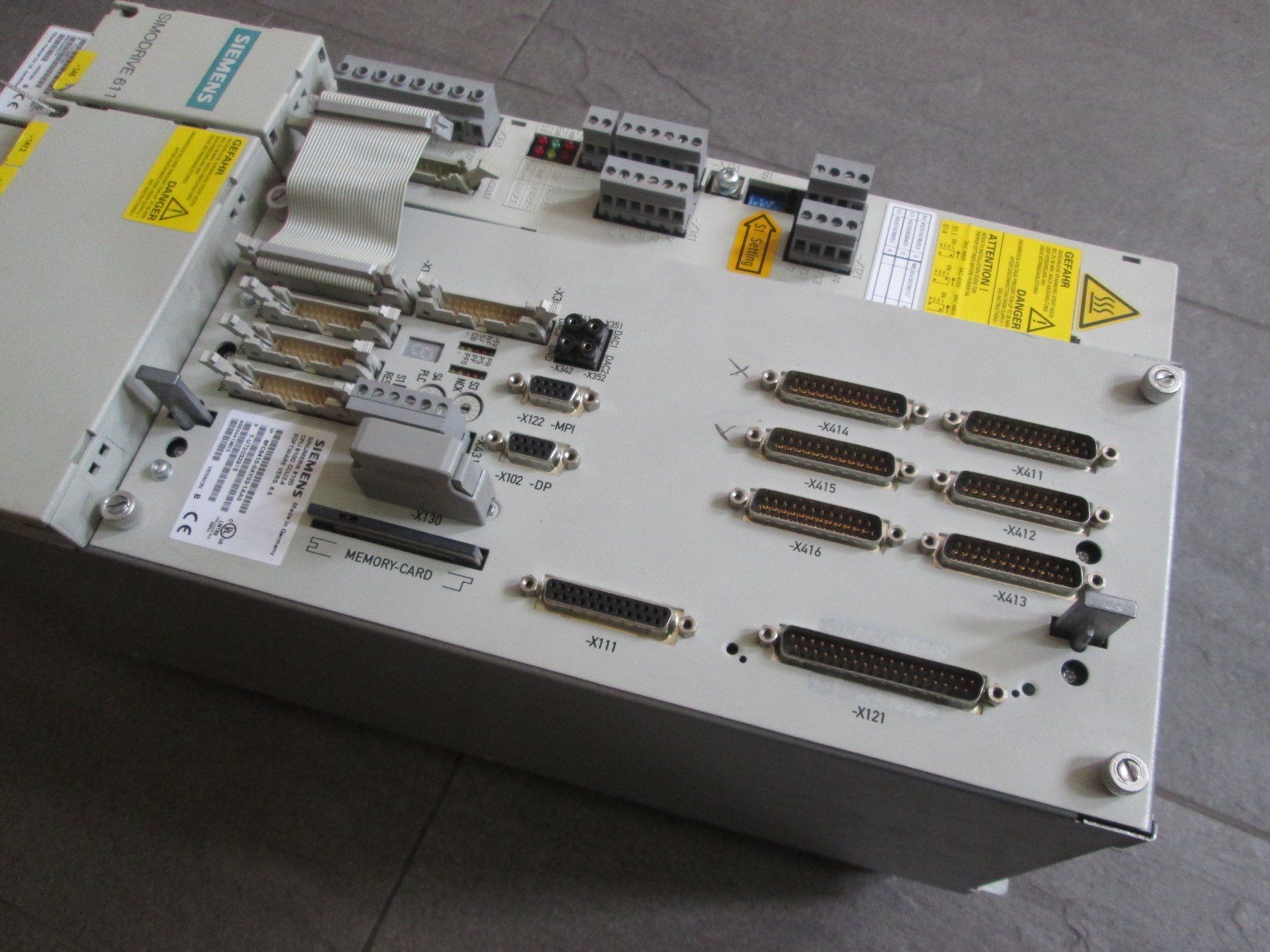 Siemens Elektronikbauteile: Siemens Sinumerik 810D CPU mit Simodrive – Gebraucht aus Steffisburg von Schwabis 6