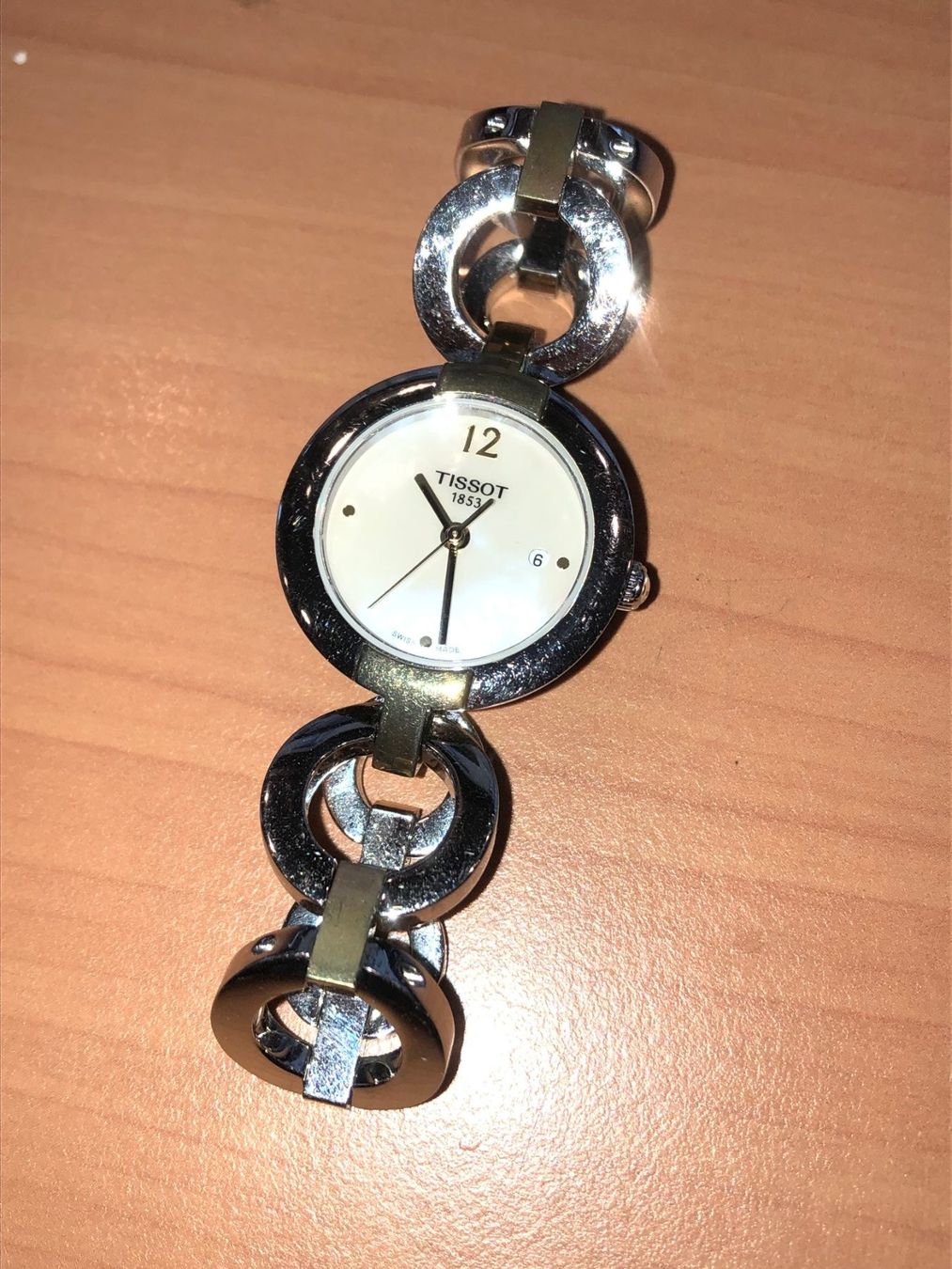 Tissot Uhren: Tissot Damenuhr Pinky bicolor Perlmutter – Gebraucht aus zürich von Michelbourquin 6