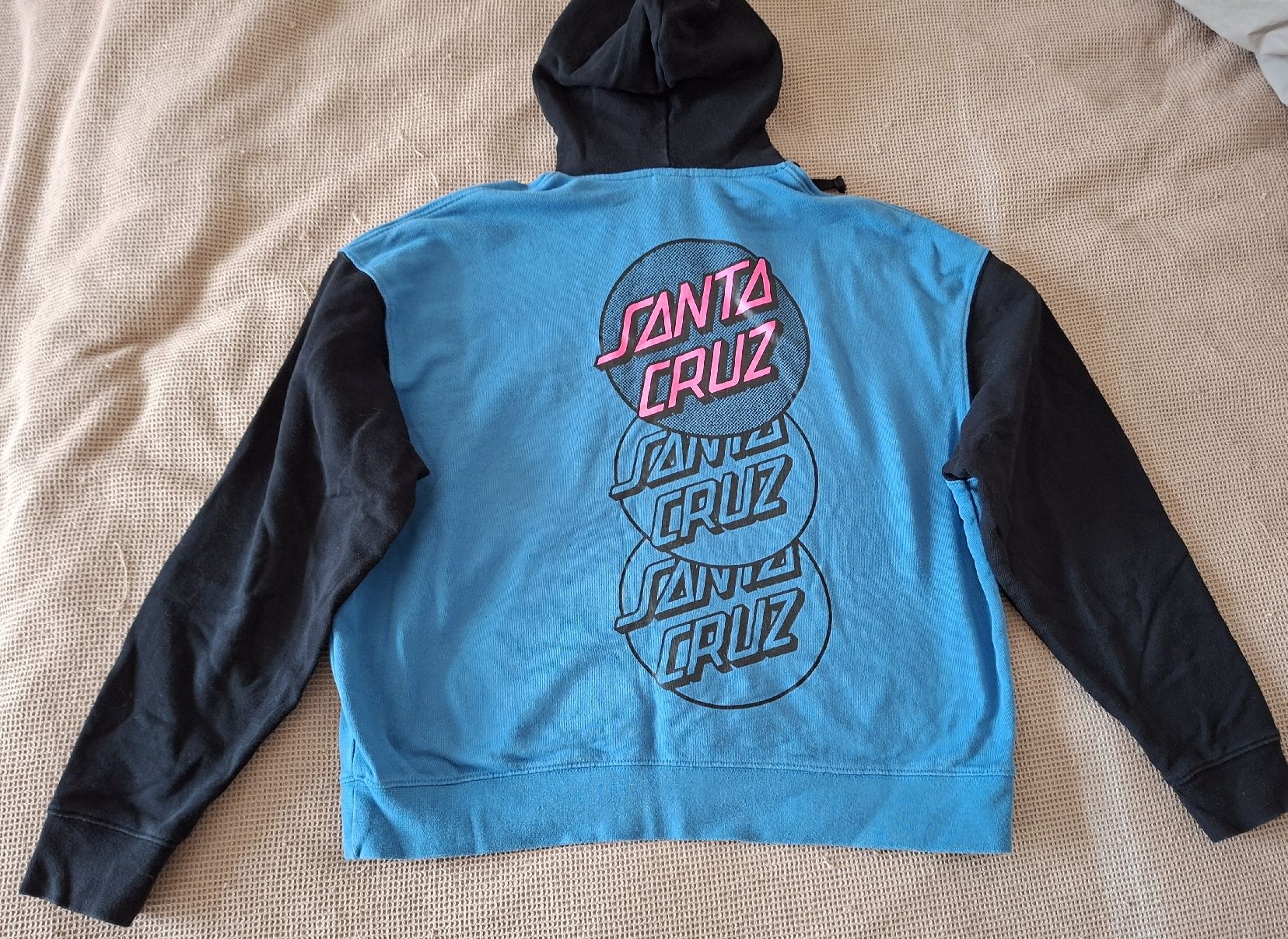 Santa Cruz Pullover & Sweatshirts: Sweat à capuche Santa Cruz – Neu (gemäss Beschreibung) aus Lutry von Sim_Sta 4