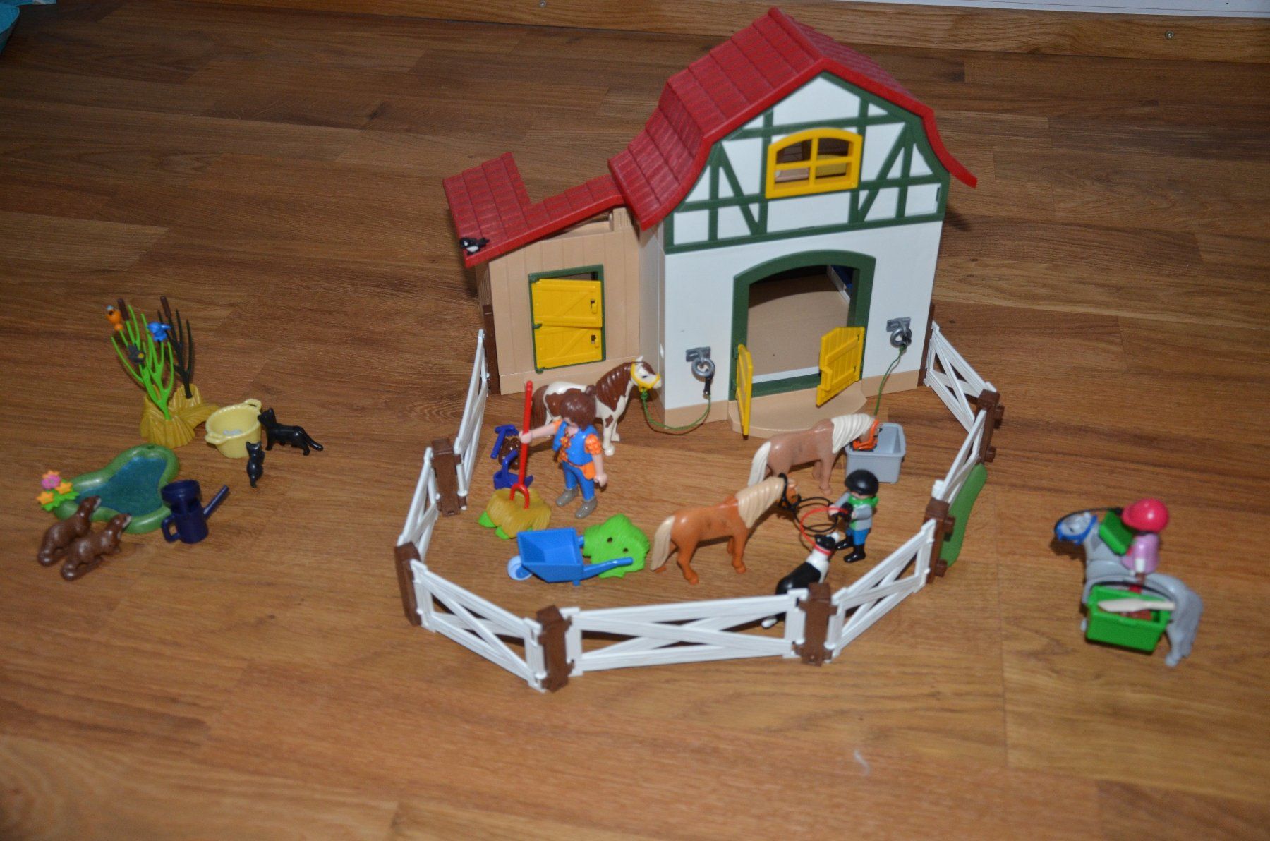 Giocattoli: Playmobil-Bauernhof – Usato da Islikon venduto da pfigu