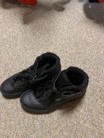 Schwarze Puma Sneaker, Winter-Edition, Grösse 39, Neu!