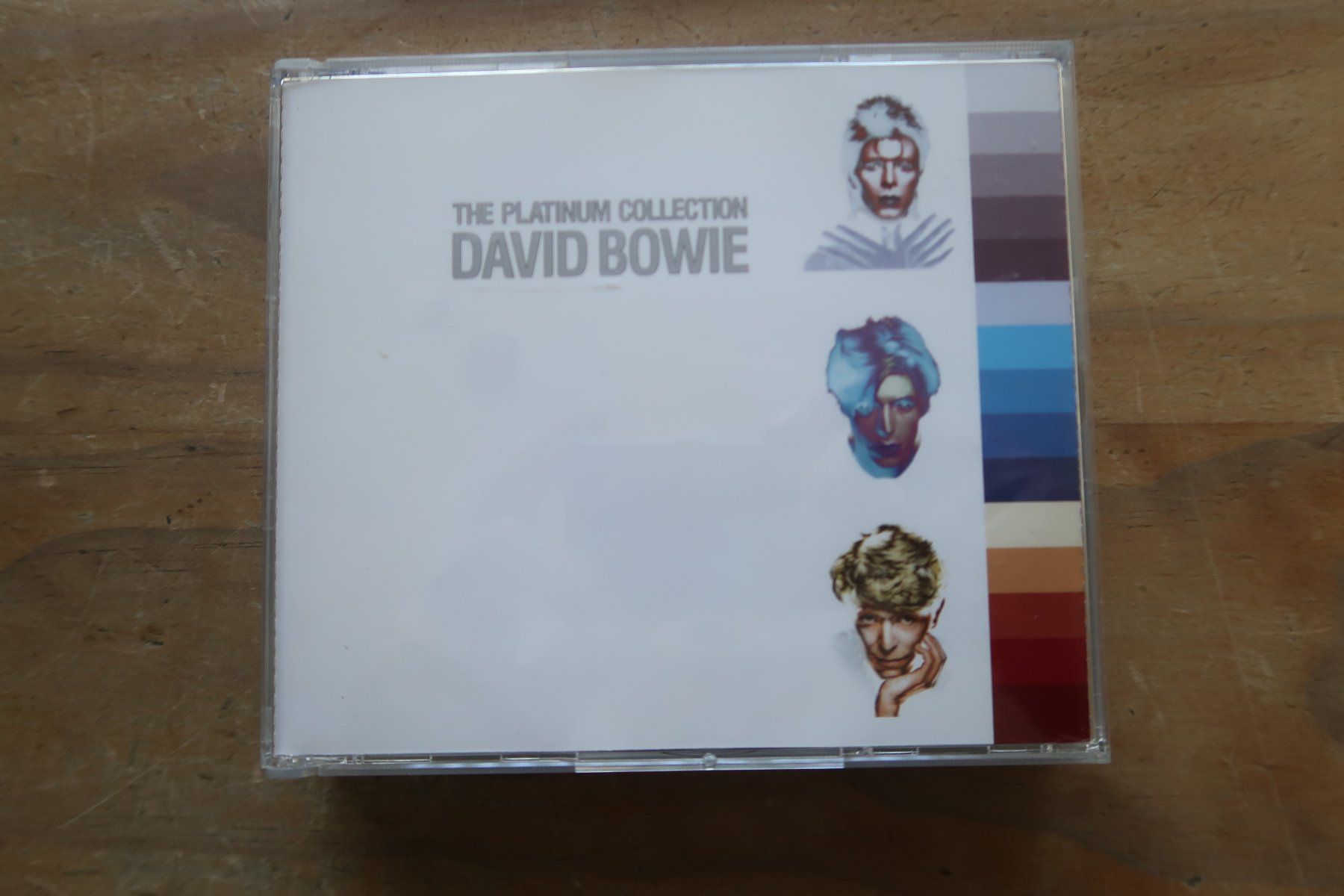 CD: DAVID BOWIE - THE PLATINUM COLLECTION - 3x CD BOX – Usato da Basel venduto da Patiscat 3