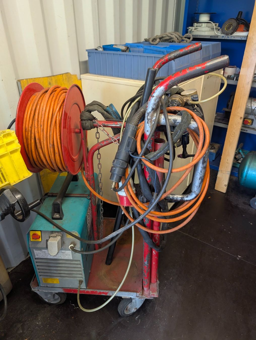 Baucontainer: Werkstattcontainer/ Lagercontainer/ Materialcontainer – Gebraucht aus Lupsingen von Silasstu 7
