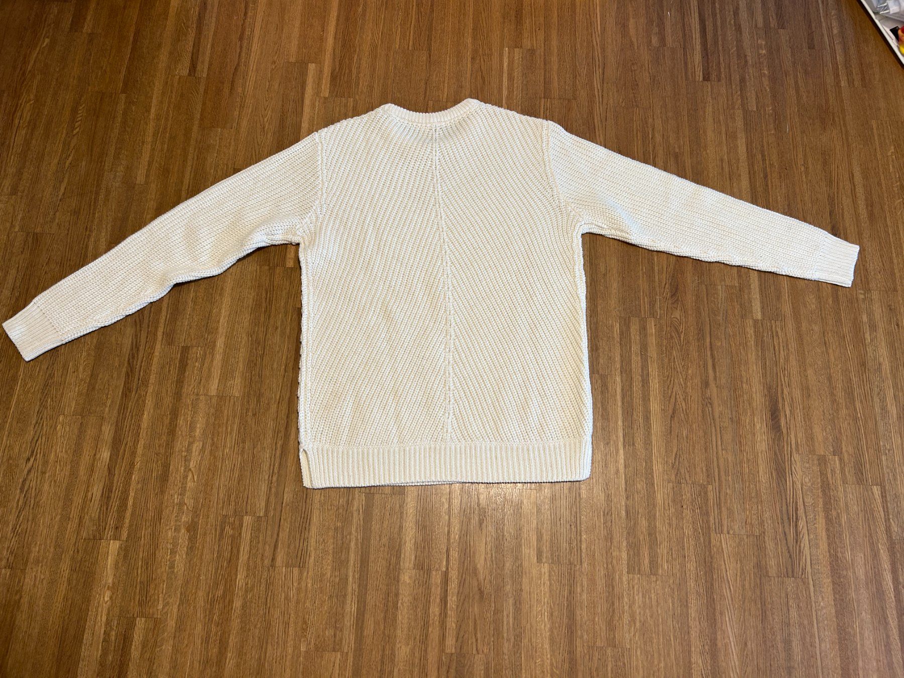 Maglioni & Felpe: Warmer & gemütlicher weisser Strickpullover Pull blanc chaud – Nuovo (secondo la descrizione) da Küsnacht ZH venduto da filo_fila8700 1