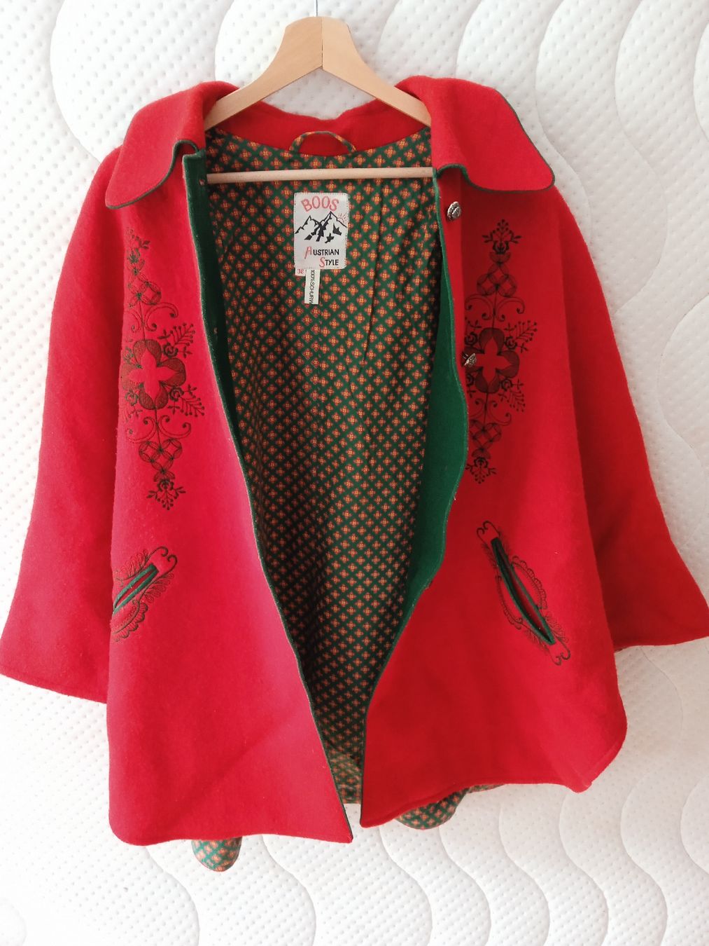 Sonstige Damenmode: Vintage Trachtencape Grösse 38 Boos – Neu (gemäss Beschreibung) aus Muolen von Schmetterling2019 2