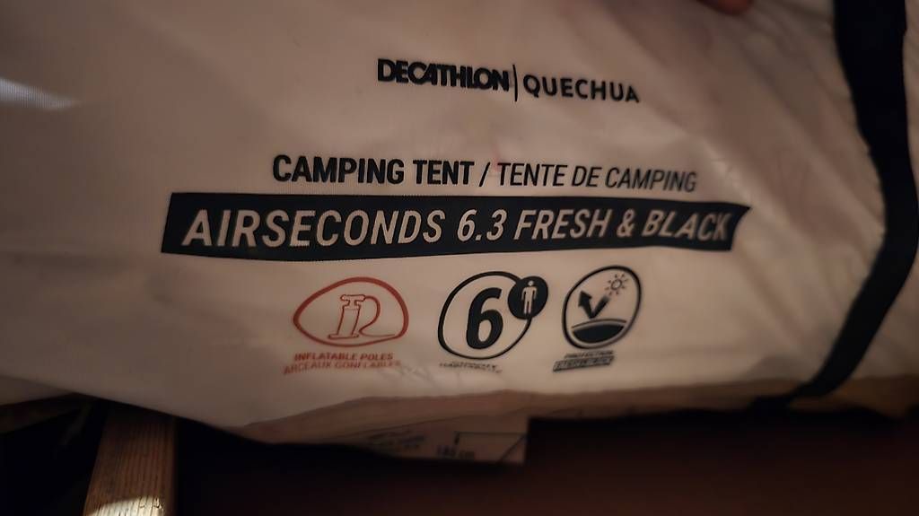 Tende : QUECHUA Aufblasbares Campingzelt – Usato da Chur venduto da Frei3912 2