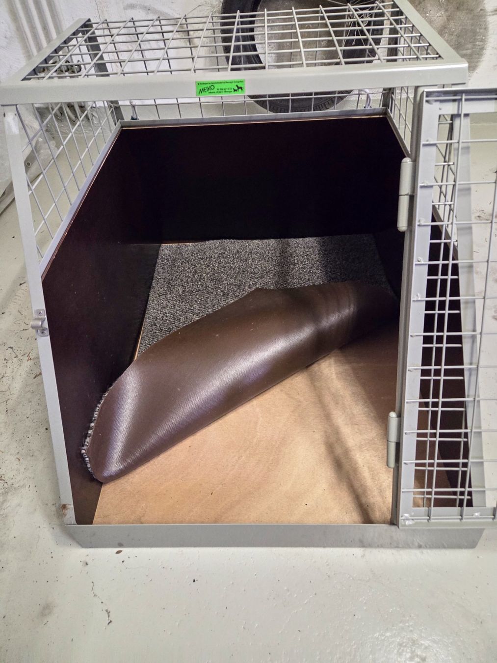 Käfige, Transport & Sicherheit: Hundetransportbox 60x66x94cm – Gebraucht aus Fislisbach von Steffi_B. 4