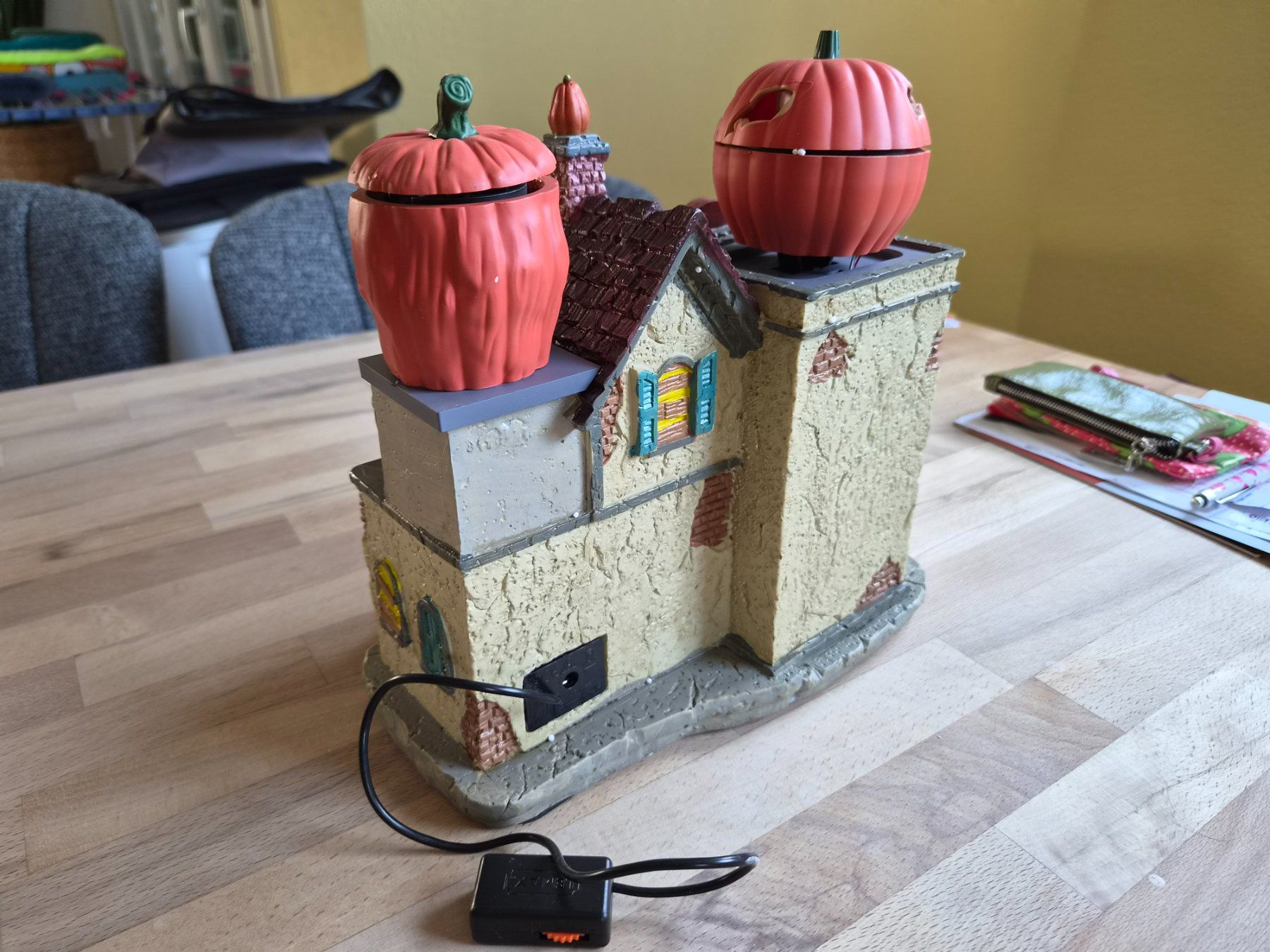 Lemax Toutes les décorations: Lemax The Ghoulish Pup – D'occasion à Buchrain par Marcelk2 3