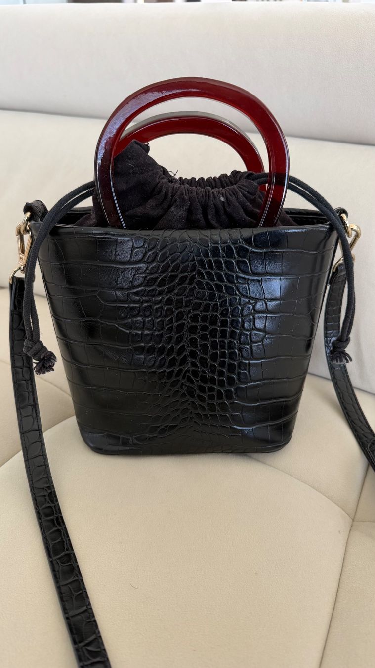 Mango Borse da donna: Mango Black Faux Crocodile Bag – Difettoso da Chéserex venduto da ref_dsv5 1
