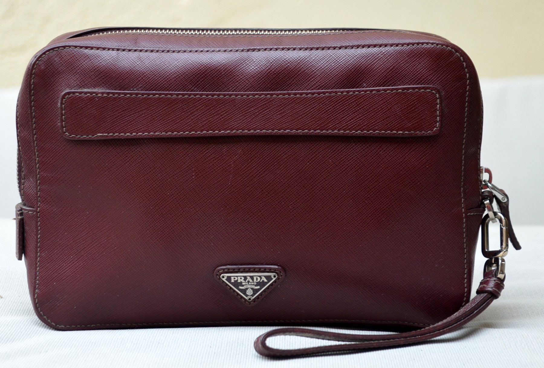 Prada Borse: Prada Clutch Minaudière Tasche / sac – Usato da Collonges venduto da Auganien 3