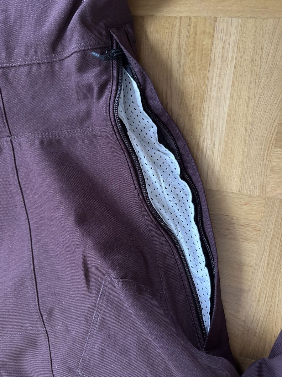 Volcom Hosen: Skihosen / Snowboardhosen – Gebraucht aus Basel von rebecca_b 3