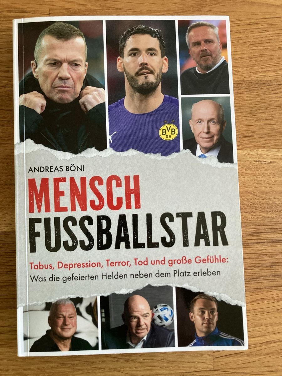 Libri: Mensch Fussballer – Nuovo (secondo la descrizione) da Oberentfelden venduto da Daffodil1