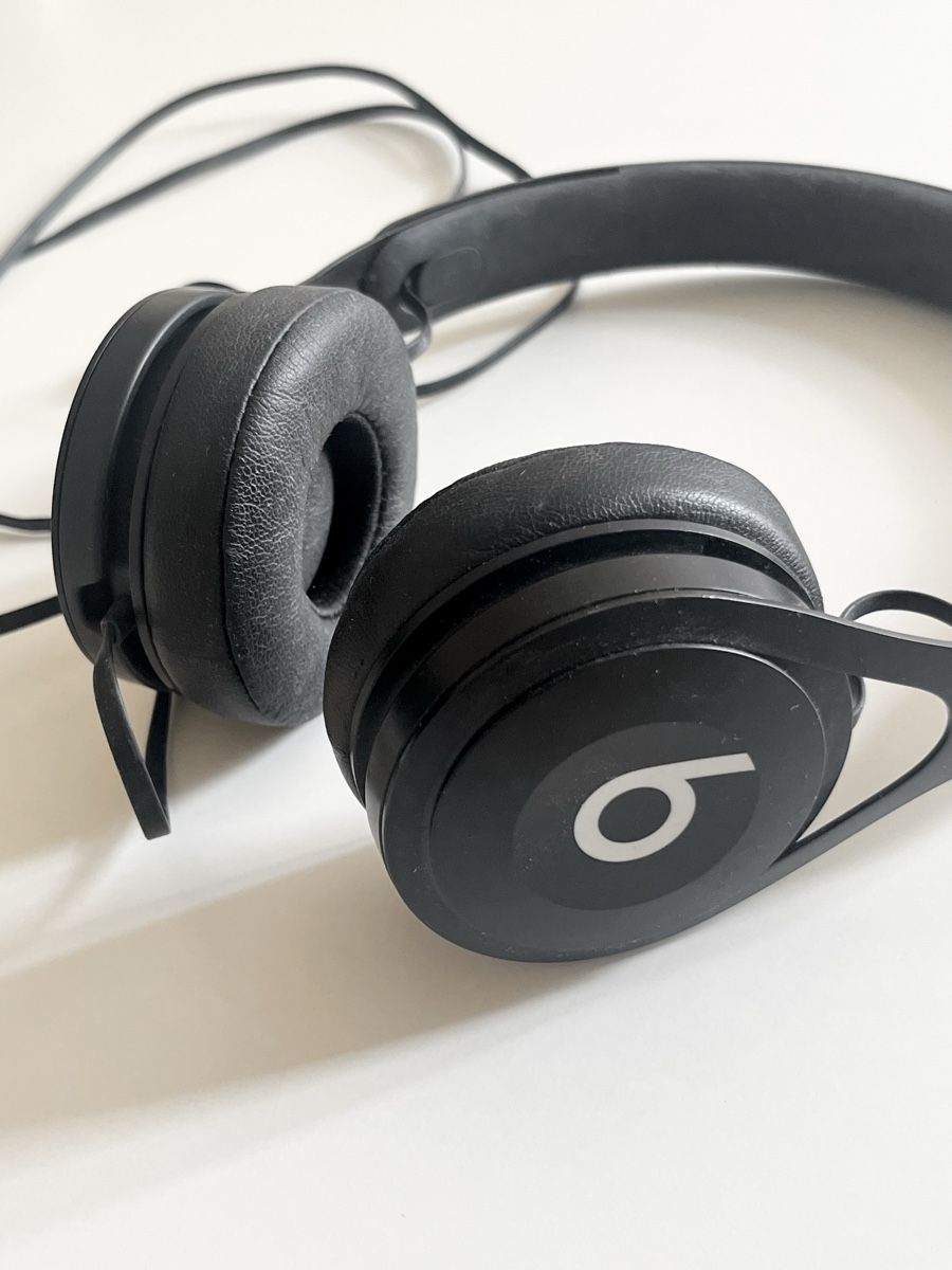 Beats Cuffie: Kopfhörer BEATS SOLO 2 schwarz  – Usato da Zürich venduto da maja.renn 1