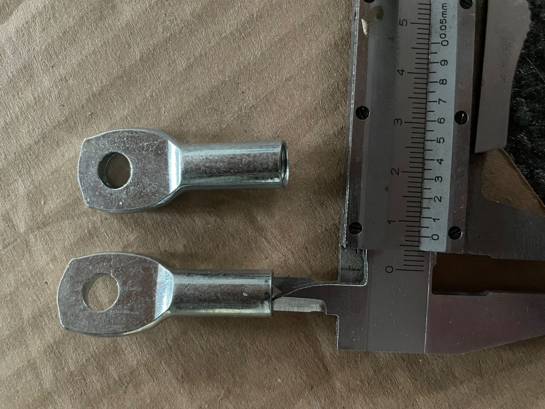 Cavi: 2 stk Kabelschuhe mit Gewinde – Usato da Esslingen venduto da Zeppi1 1