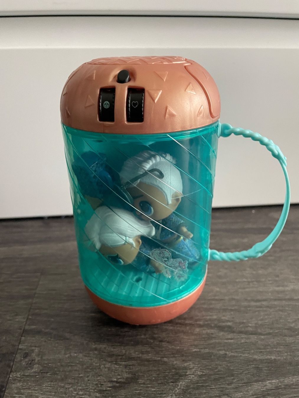 Bambole: LOL Puppe - Poupée LOL avec boite à code – Usato da La Plaine venduto da Biliblue 1
