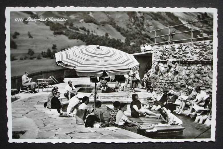Cartoline postali: LEUKERBAD Fussbäder – Usato da Jona venduto da philajona