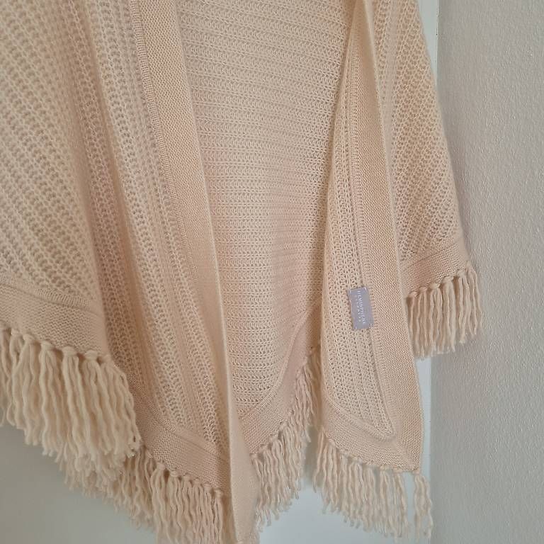 Foulard & Sciarpe: Hemisphere Kaschmir Stola – Usato da Meggen venduto da darcy10